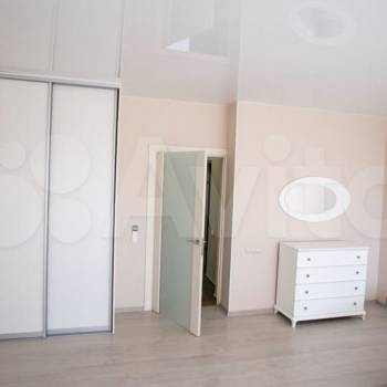 Продается Дом, 420 м²