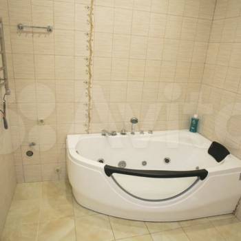 Продается Дом, 420 м²