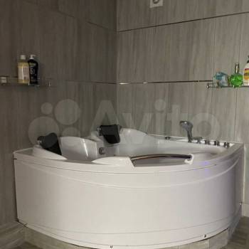 Продается Дом, 420 м²