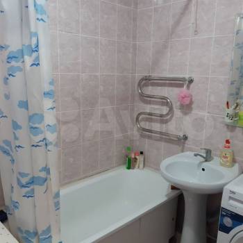 Продается 1-комнатная квартира, 45 м²