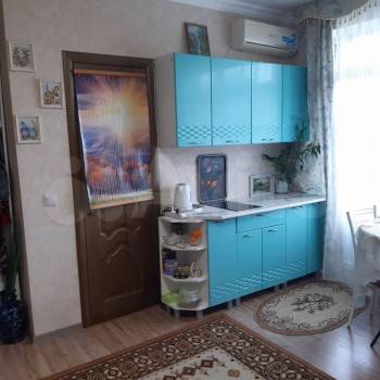 Продается 1-комнатная квартира, 45 м²