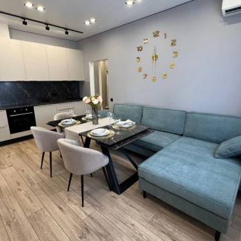 Продается Многокомнатная квартира, 67 м²