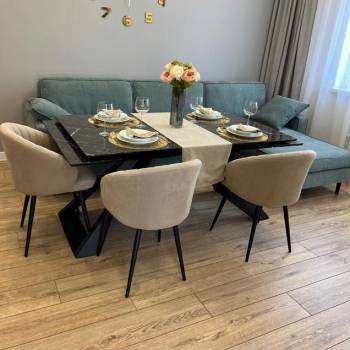 Продается Многокомнатная квартира, 67 м²