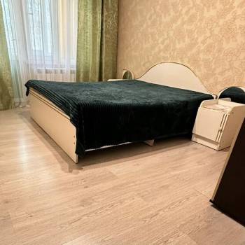 Сдается 2-х комнатная квартира, 75 м²