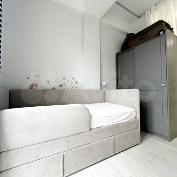 Сдается 1-комнатная квартира, 46 м²