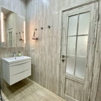 Сдается 2-х комнатная квартира, 65 м²