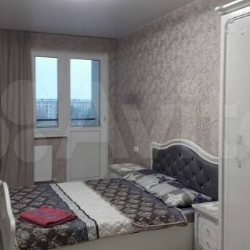 Сдается 2-х комнатная квартира, 75 м²
