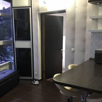 Сдается Многокомнатная квартира, 60 м²