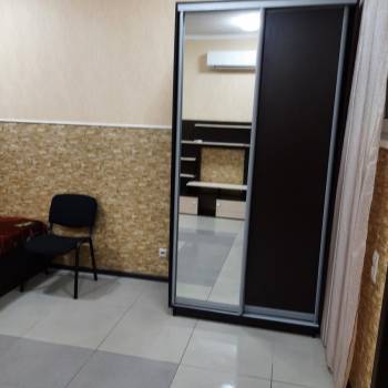 Продается 1-комнатная квартира, 32 м²