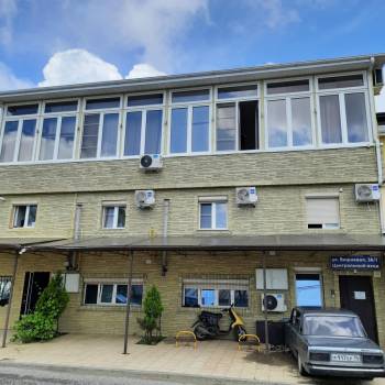 Продается 1-комнатная квартира, 32 м²