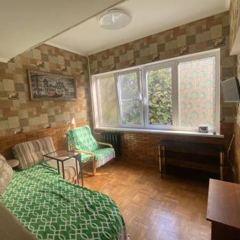 Продается Многокомнатная квартира, 81 м²