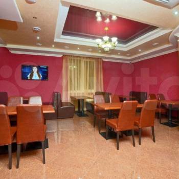 Сдается Нежилое помещение, 600 м²