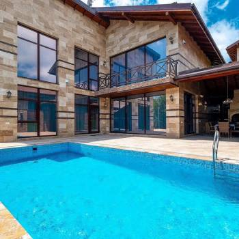 Продается Дом, 500 м²