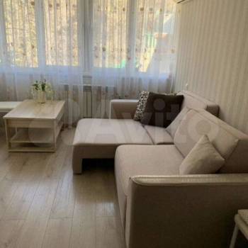 Продается 1-комнатная квартира, 18 м²