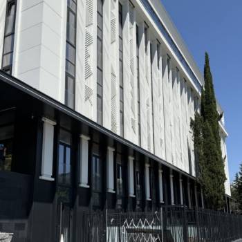 Продается 2-х комнатная квартира, 42 м²