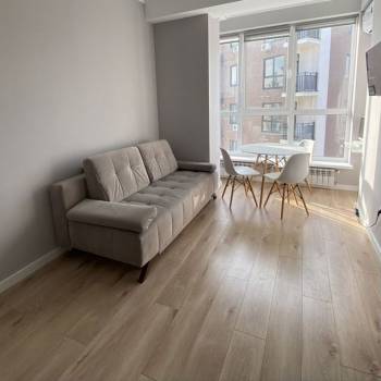 Продается 1-комнатная квартира, 35 м²