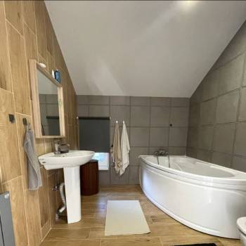 Продается Дом, 250 м²