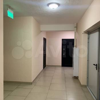 Продается 1-комнатная квартира, 30,4 м²