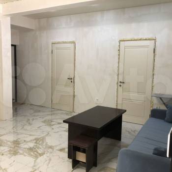 Продается Многокомнатная квартира, 78 м²