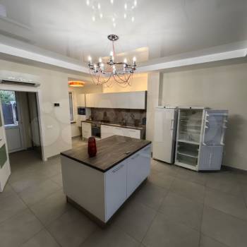 Продается Дом, 342 м²