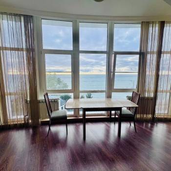 Продается 1-комнатная квартира, 70,8 м²