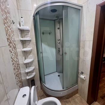Продается 1-комнатная квартира, 70,8 м²