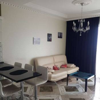 Сдается 2-х комнатная квартира, 70 м²