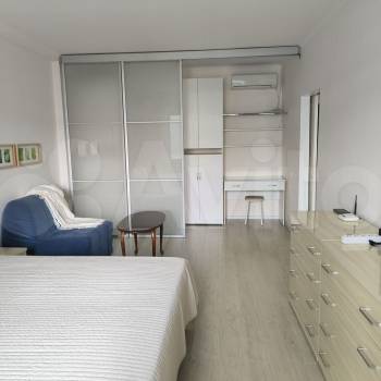 Сдается 1-комнатная квартира, 44 м²