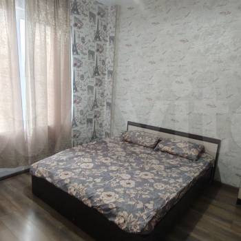 Сдается 1-комнатная квартира, 40 м²