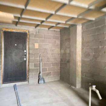 Продается 1-комнатная квартира, 49 м²