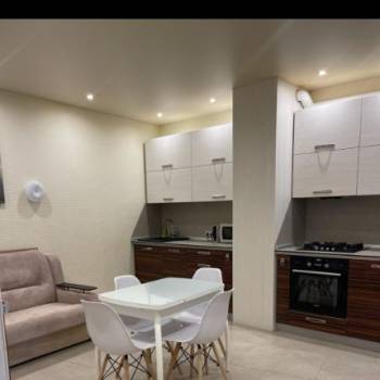 Продается 2-х комнатная квартира, 60 м²