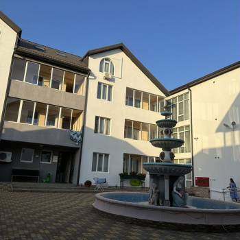 Продается 1-комнатная квартира, 44 м²