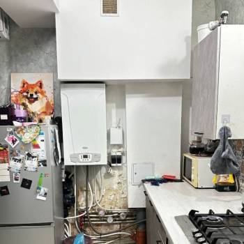 Продается Многокомнатная квартира, 110 м²