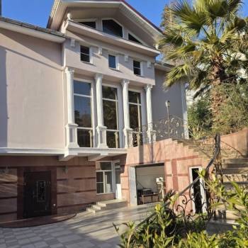 Продается Дом, 700 м²