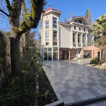 Продается Дом, 700 м²