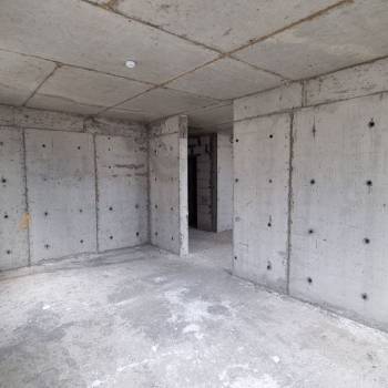 Продается Многокомнатная квартира, 94 м²