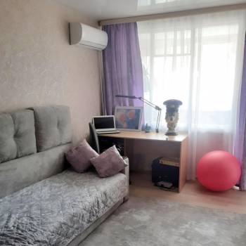 Продается 2-х комнатная квартира, 54 м²