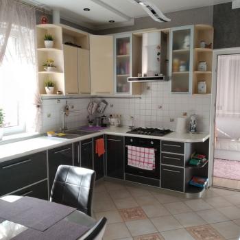 Продается 1-комнатная квартира, 52 м²