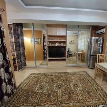 Продается 1-комнатная квартира, 41,2 м²