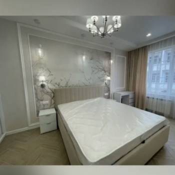 Продается 1-комнатная квартира, 50 м²