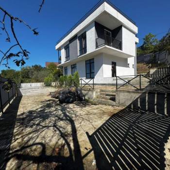 Продается Дом, 284 м²