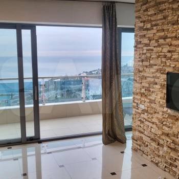 Сдается 1-комнатная квартира, 68 м²