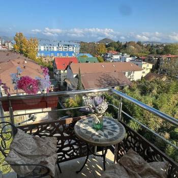 Продается 3-х комнатная квартира, 63,8 м²