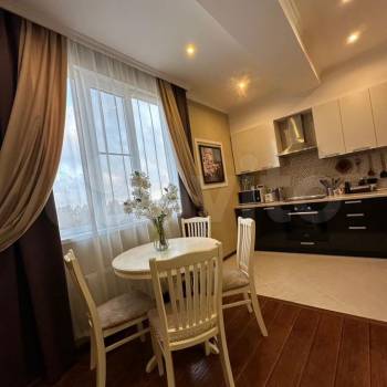 Продается 3-х комнатная квартира, 63,8 м²