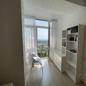 Продается 1-комнатная квартира, 30 м²