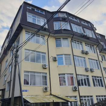 Продается 1-комнатная квартира, 32 м²