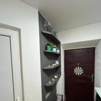 Продается 1-комнатная квартира, 18 м²