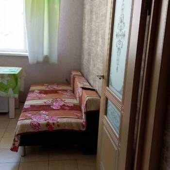 Продается 1-комнатная квартира, 42,7 м²