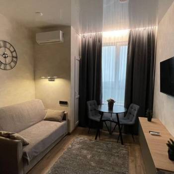 Продается 1-комнатная квартира, 18 м²