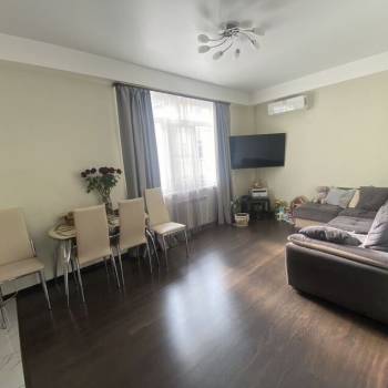 Продается 3-х комнатная квартира, 53 м²